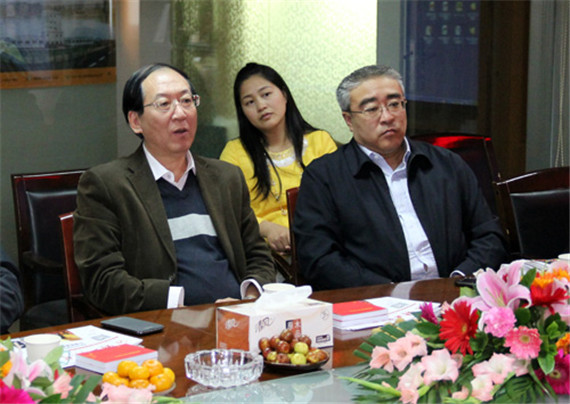 國(guó)家科技部農(nóng)村科技司陳傳宏司長(zhǎng)蒞臨資源集團(tuán)參觀指導(dǎo)